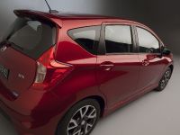 Nissan Versa Note SR (2015) - picture 14 of 16