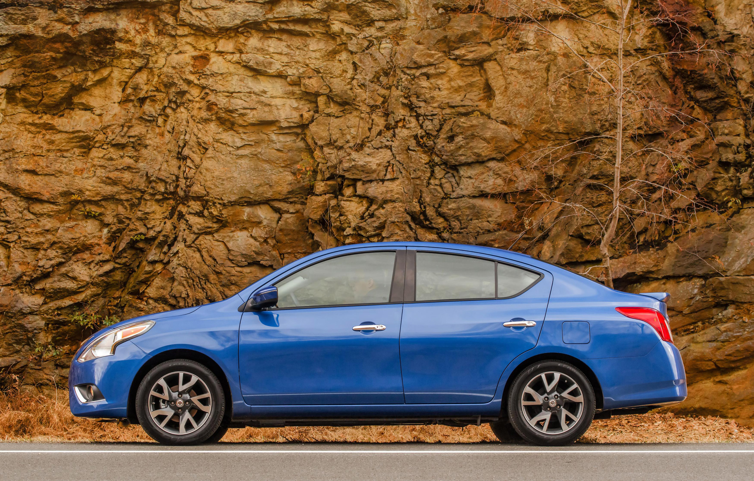 Nissan Versa Sedan