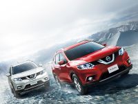 Nissan X-TRAIL HYBRID (2015) - picture 1 of 17