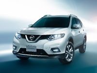 Nissan X-TRAIL HYBRID (2015) - picture 2 of 17