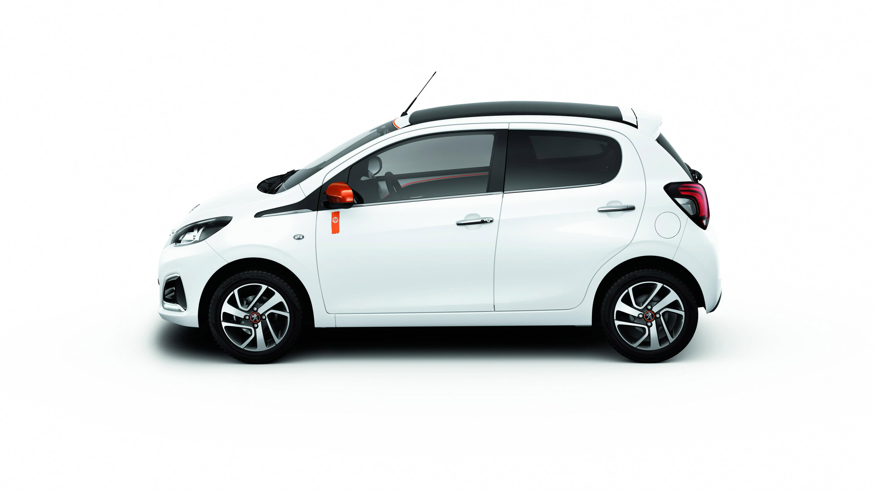 Peugeot 108 Roland Garros Special Edition