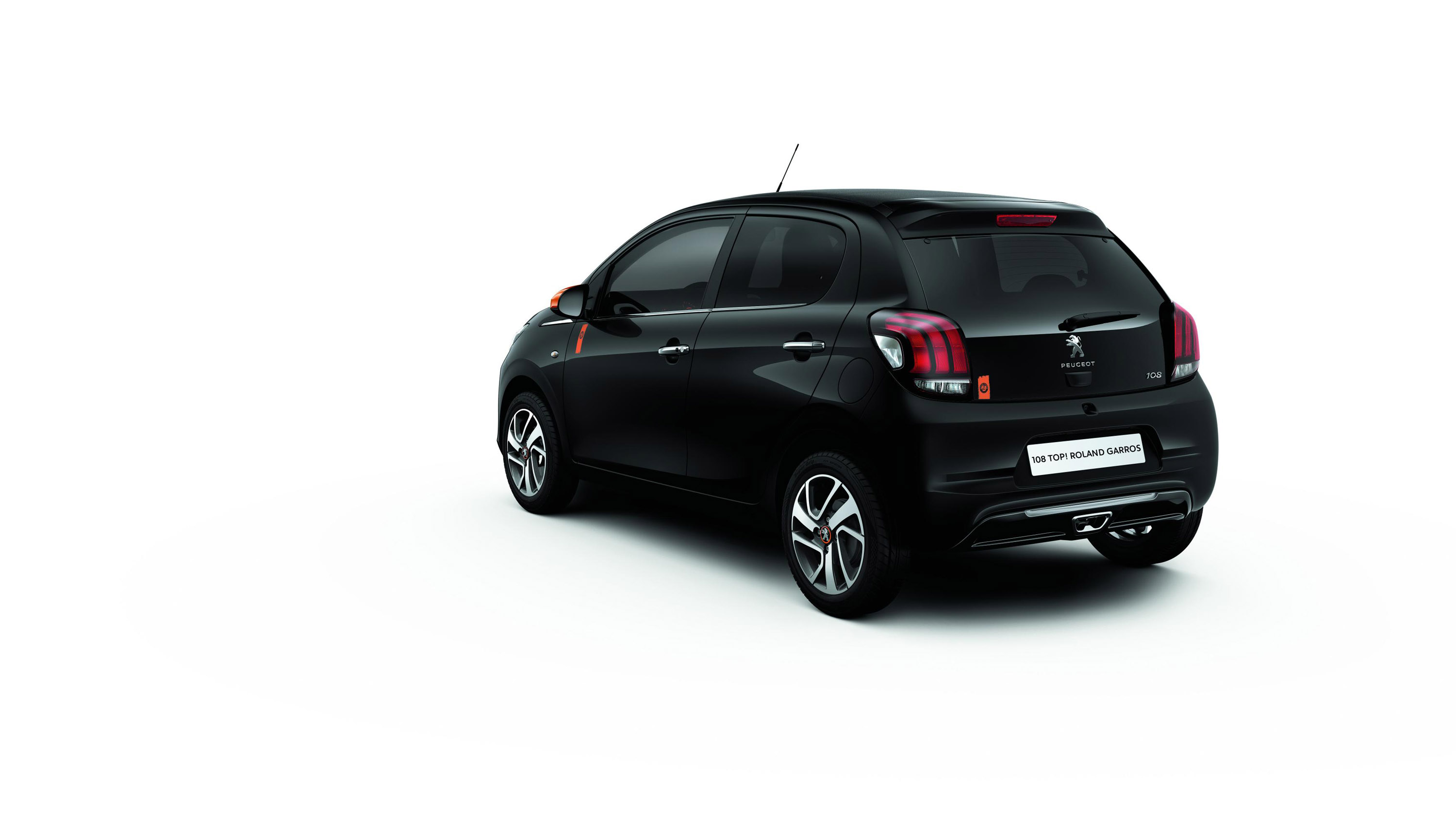 Peugeot 108 Roland Garros Special Edition