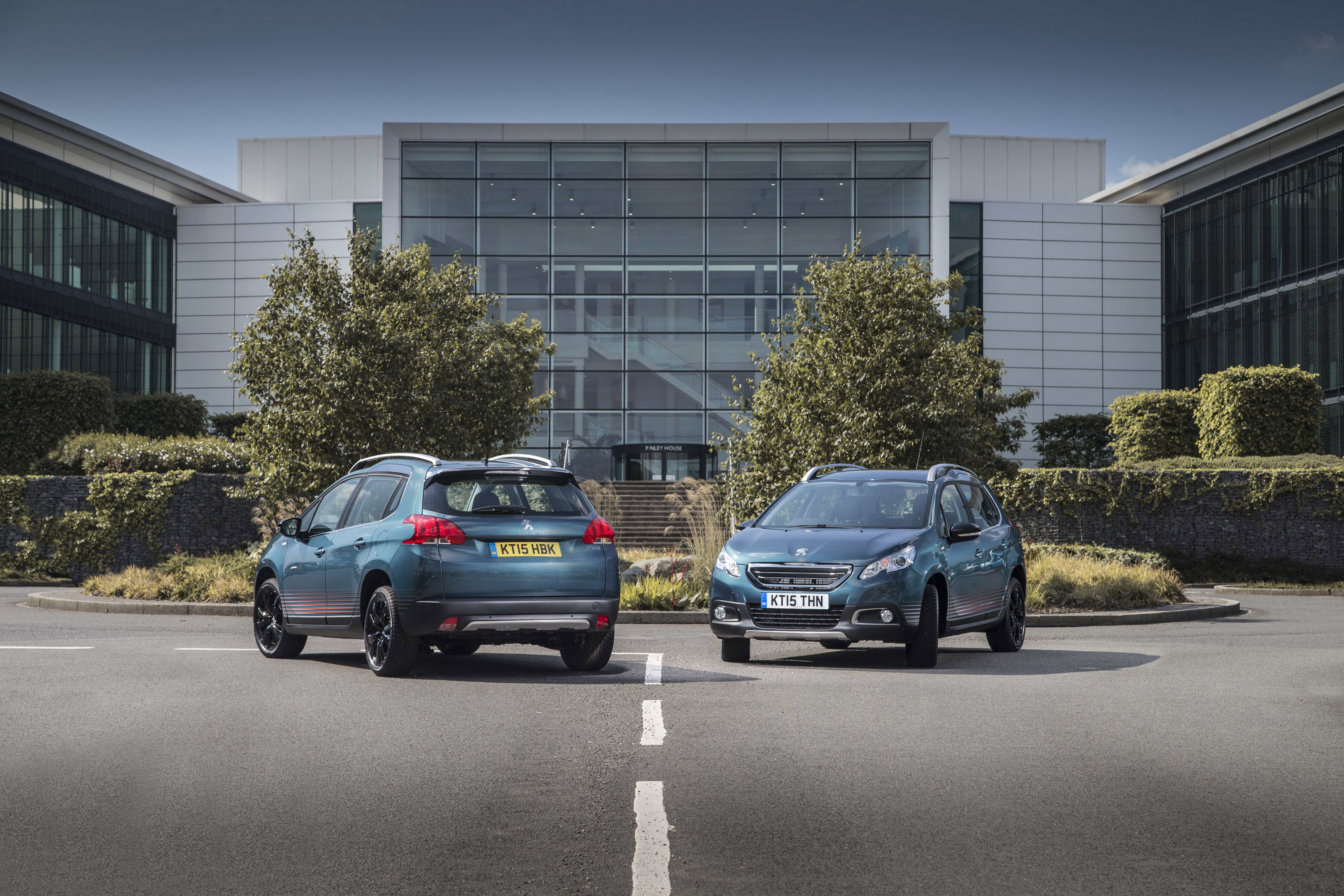 PEUGEOT 2008 Urban Cross