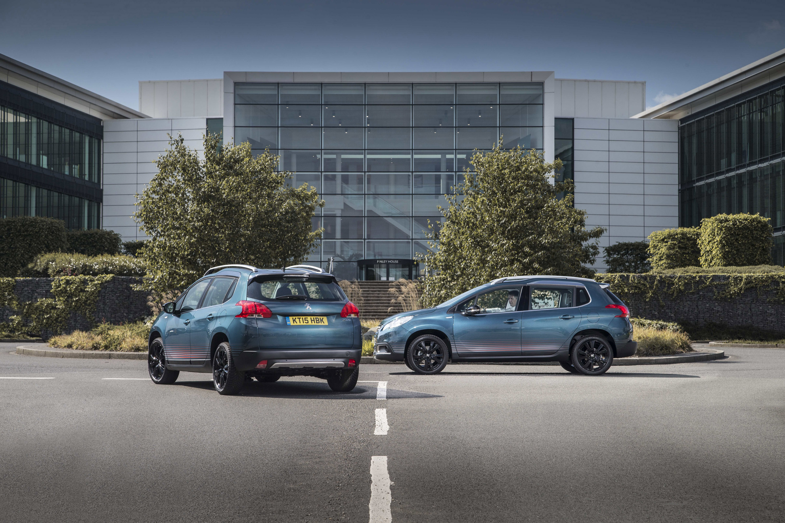 PEUGEOT 2008 Urban Cross