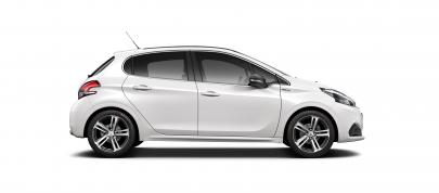Peugeot 208 (2015) - picture 4 of 16