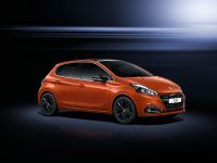 Peugeot 208 (2015) - picture 8 of 16