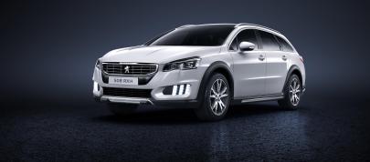 Peugeot 508 Range (2015) - picture 7 of 18