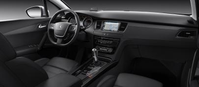 Peugeot 508 Range (2015) - picture 15 of 18