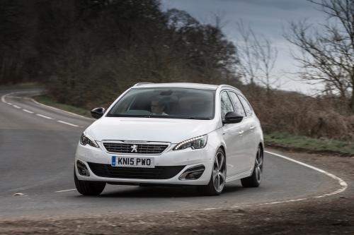 Peugeot GT Line (2015) - picture 16 of 31