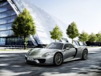 Porsche 918 Spyder (2015) - picture 2 of 26