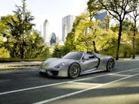 Porsche 918 Spyder (2015) - picture 6 of 26
