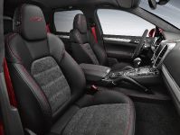 Porsche Cayenne GTS (2015) - picture 5 of 5