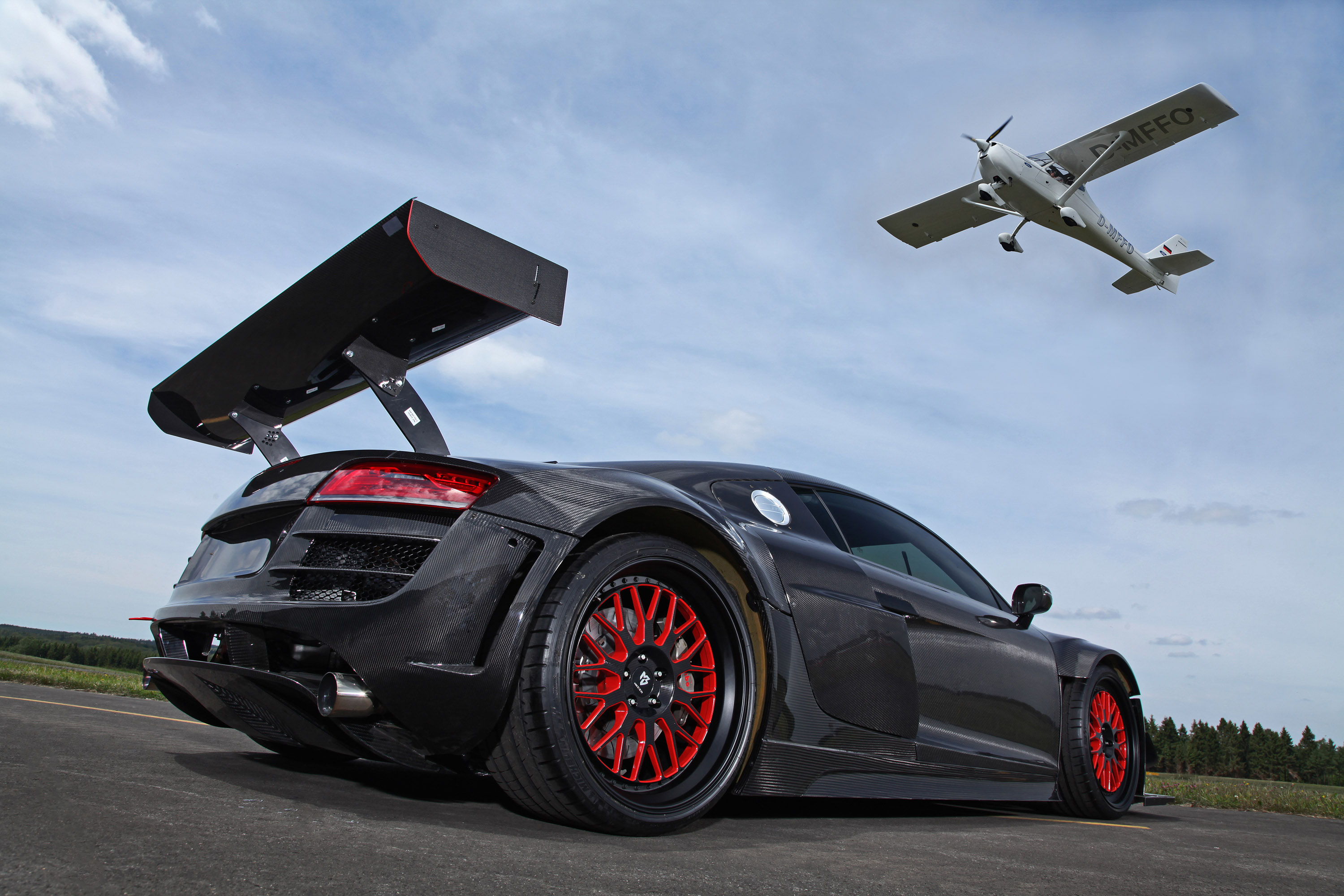 Potter & Rich Audi R8 RECON MC8