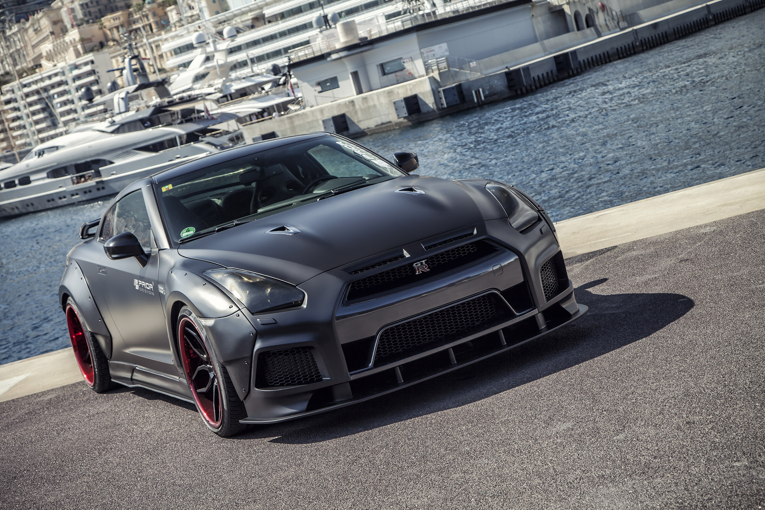 Prior-Design Nissan GT-R