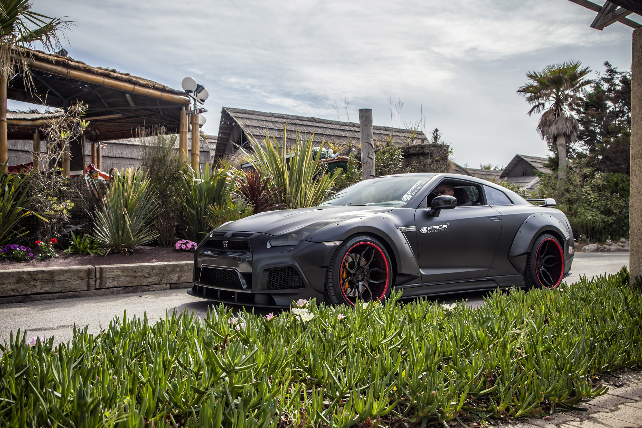 Prior-Design Nissan GT-R