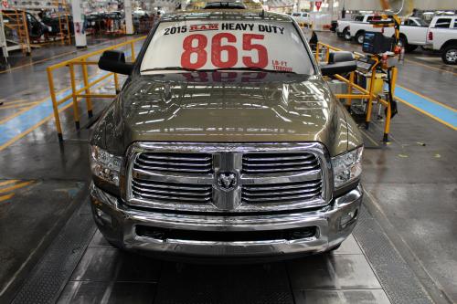 Ram 2500 and 3500 HD (2015) - picture 1 of 3