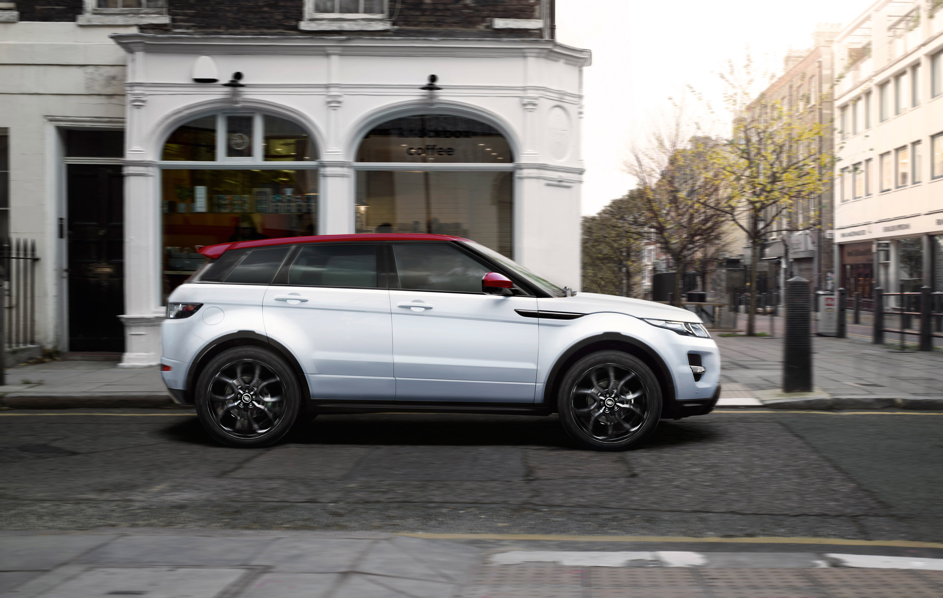 Range Rover Evoque NW8