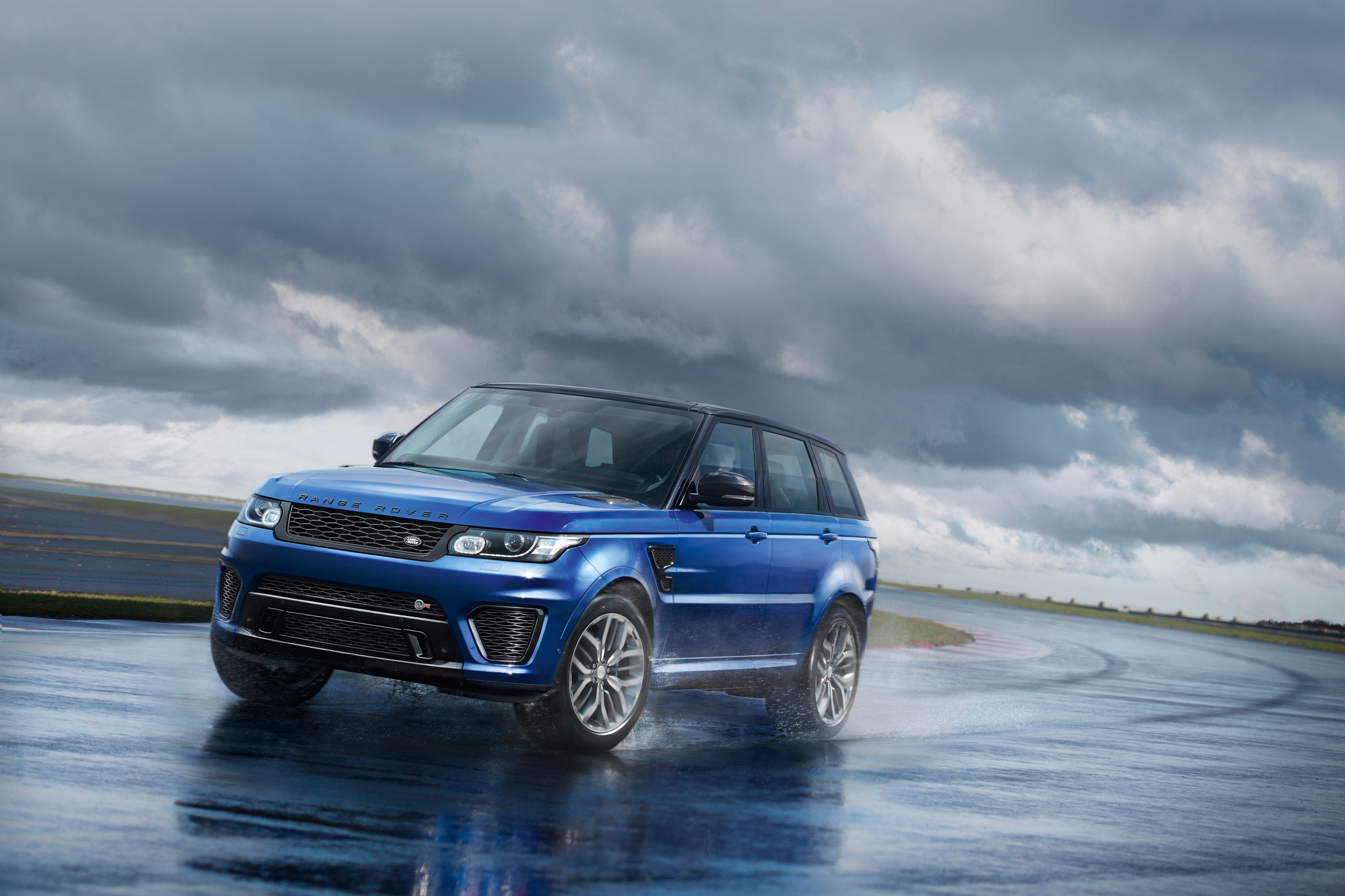 Range Rover SVR