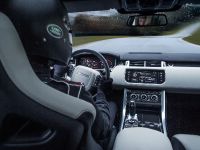 Range Rover SVR (2015) - picture 4 of 4