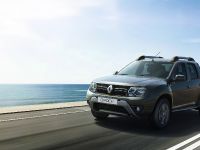 Renault Duster Oroch (2015) - picture 1 of 8