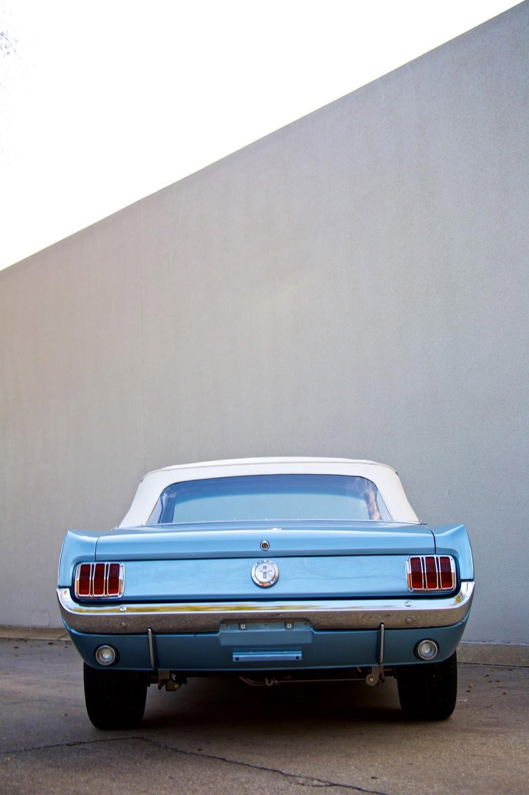 Revology Cars Ford Mustang