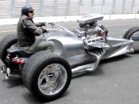 ROCKET II Trike (2015) - picture 3 of 7