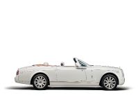 Rolls-Royce Maharaja Phantom Drophead Coupe (2015) - picture 1 of 5