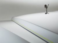 Rolls-Royce Wraith Inspired by Fashion (2015) - picture 11 of 11