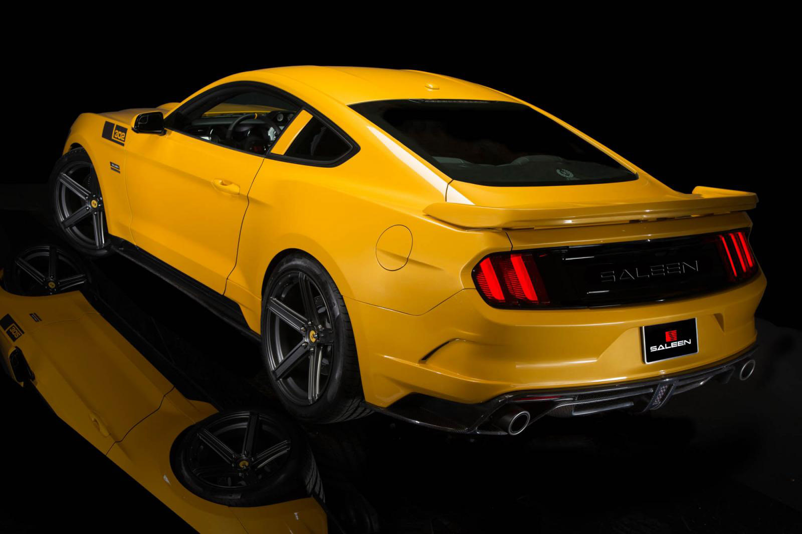 Saleen S302 Black Label Mustang