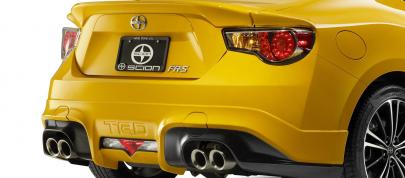 Scion FR-S Special Edition (2015) - picture 4 of 7