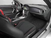 Scion FR-S (2015) - picture 3 of 3