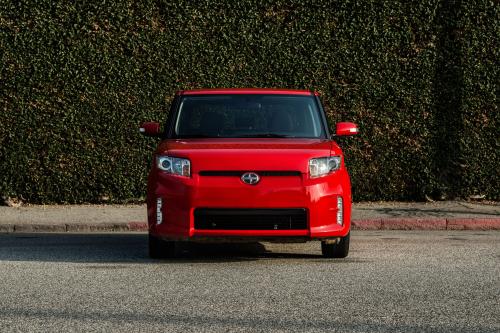 Scion xB (2015) - picture 1 of 24