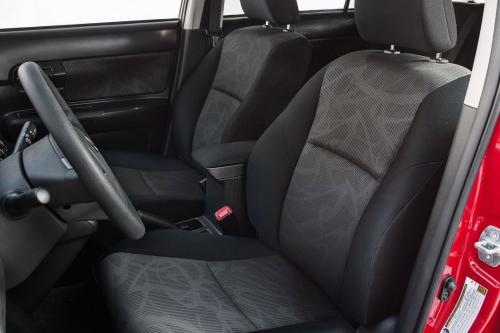 Scion xB (2015) - picture 17 of 24