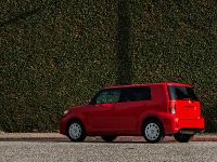 Scion xB (2015) - picture 7 of 24