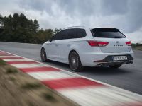 Seat Leon ST Cupra (2015) - picture 7 of 12