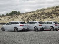 Seat Leon ST Cupra (2015) - picture 8 of 12