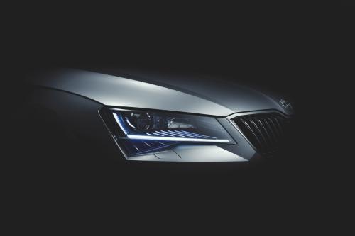 Skoda Superb Teaser (2015) - picture 1 of 4