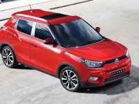 SsangYong Tivoli (2015) - picture 3 of 6
