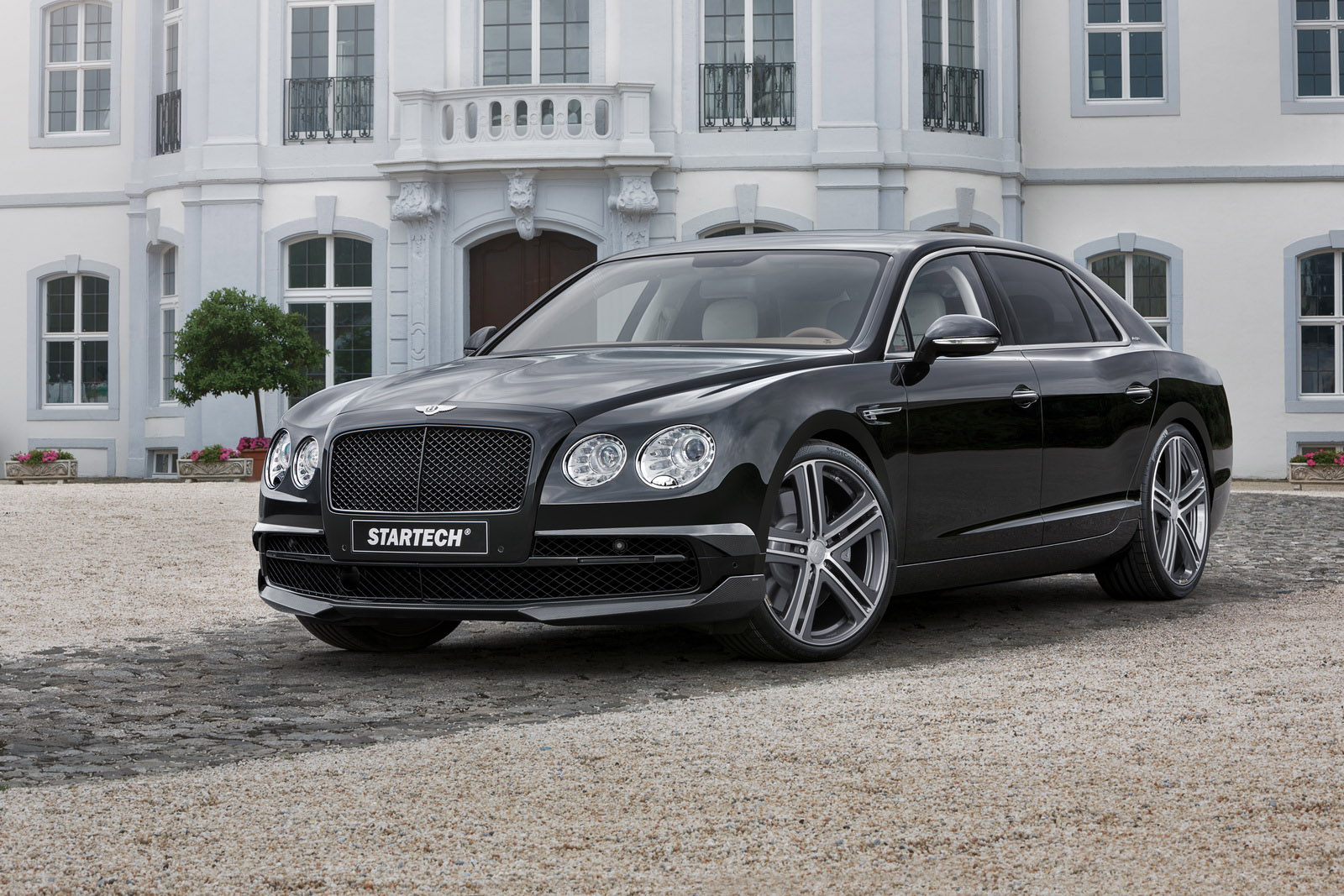 STARTECH Bentley Flying Spur