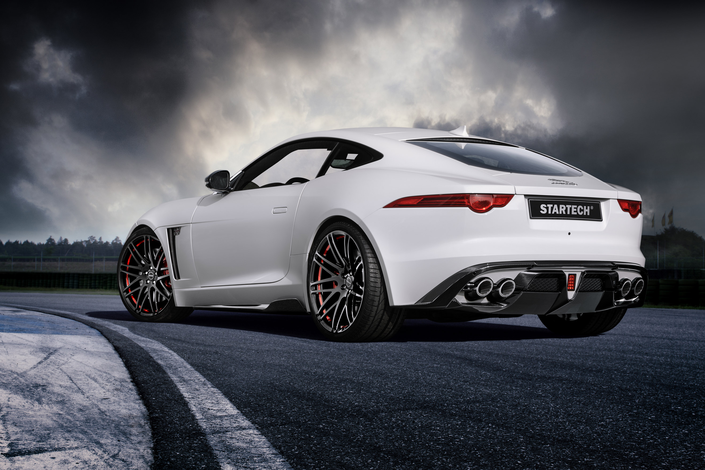 STARTECH Jaguar F-Type