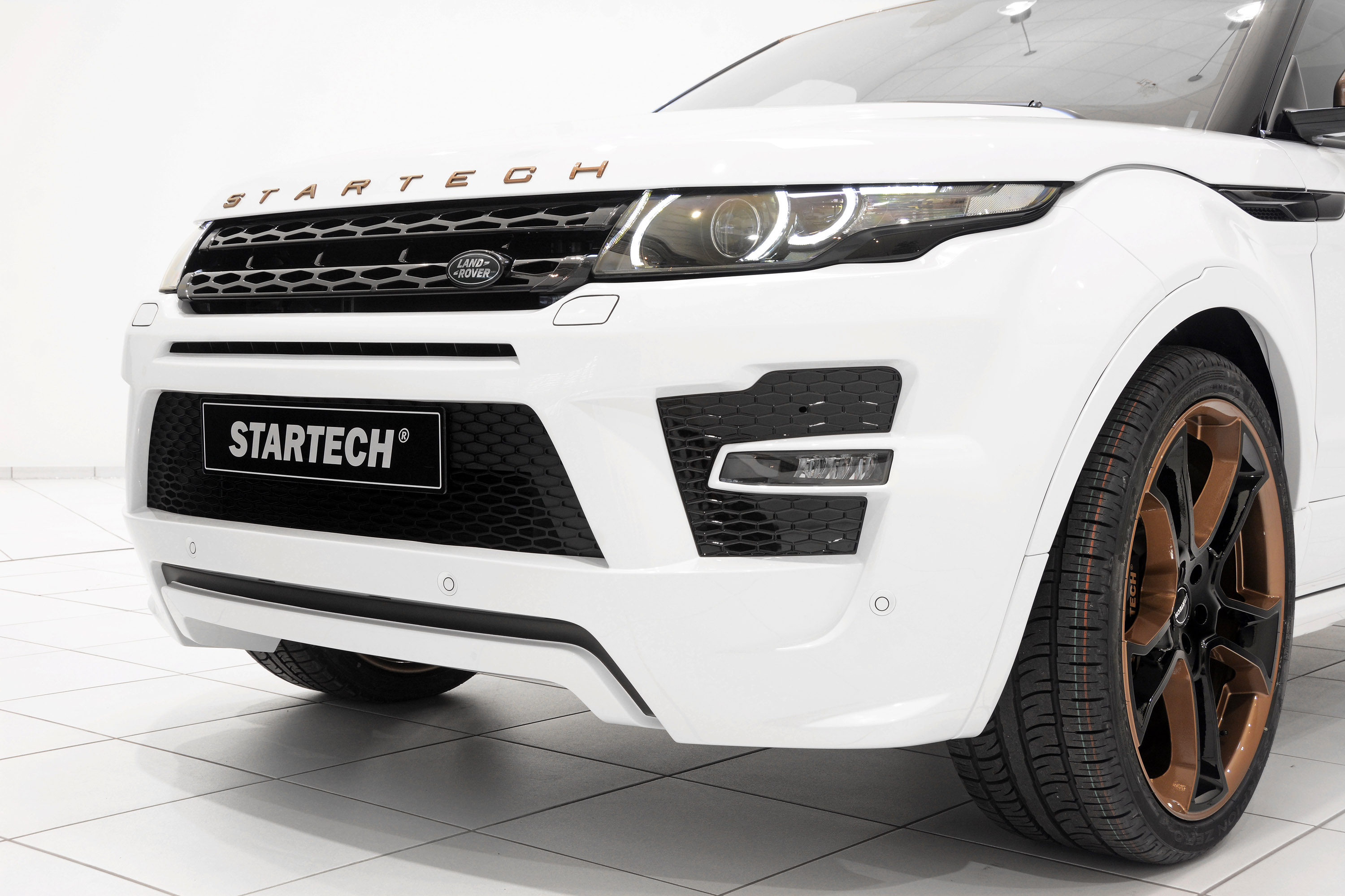 STARTECH Range Rover Evoque