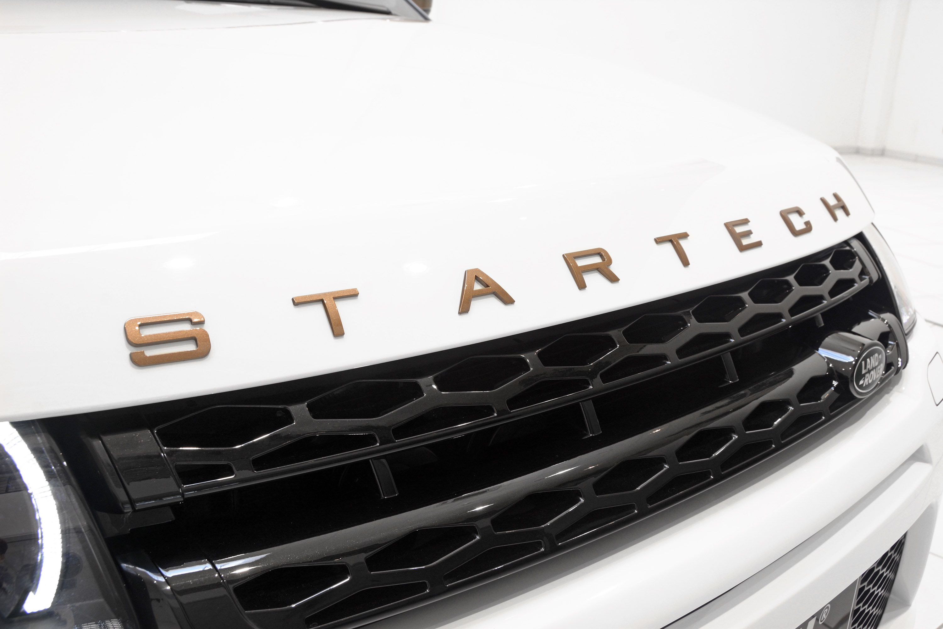 STARTECH Range Rover Evoque