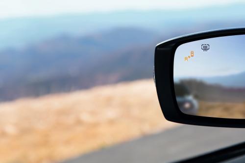 Subaru Outback (2015) - picture 16 of 28