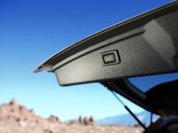 Subaru Outback (2015) - picture 14 of 28