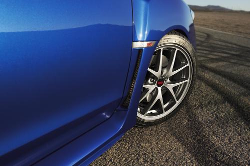 Subaru WRX STI Launch Edition (2015) - picture 9 of 21