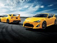 2015 Toyota 86 Yellow Limited, 1 of 11