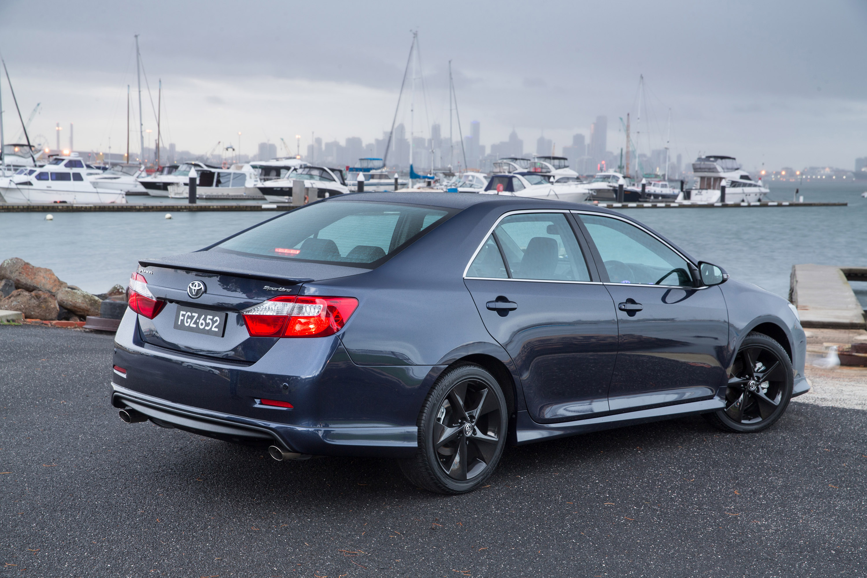 Toyota Aurion