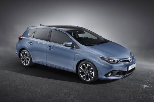 Toyota Auris facelift (2015) - picture 1 of 3