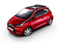 Toyota Aygo X-Wave Open Top (2015) - picture 2 of 3