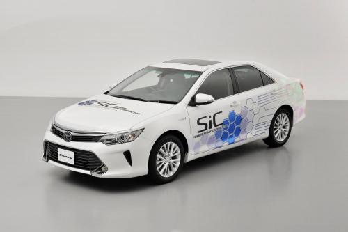 Toyota Camry Hybrid Prototype (2015) - picture 1 of 4